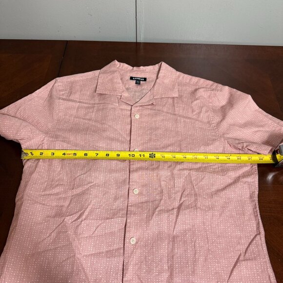 Express Mens Pink Short Sleeve Button-Up Size M - Picture 3 of 8